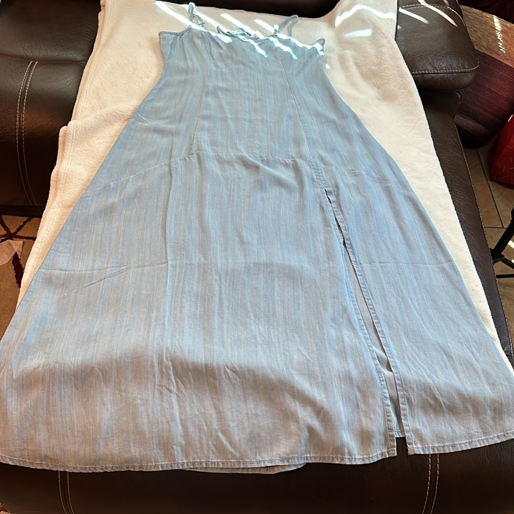 WHBM Lace-Up Back Maxi Dress Size 10P - Picture 3 of 13